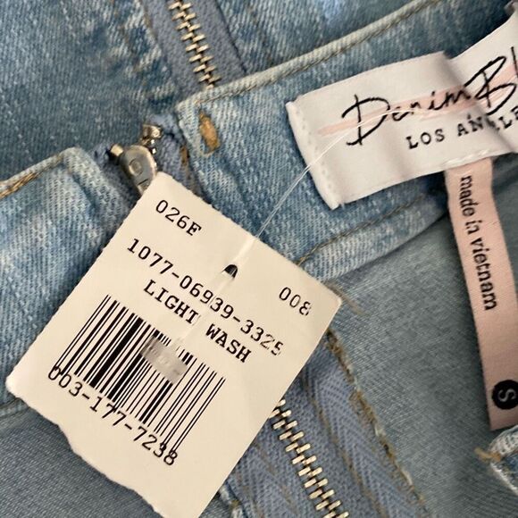 🔥3/$20🔥 Denim Blvd denim cropped vest top size XS - Picture 8 of 9